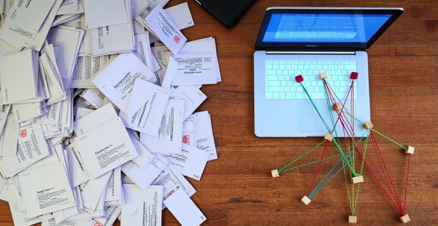 networking outperforms traditional job searching