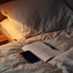 How to Gradually Break Compulsive Phone-Checking When You Wake and Before Bed